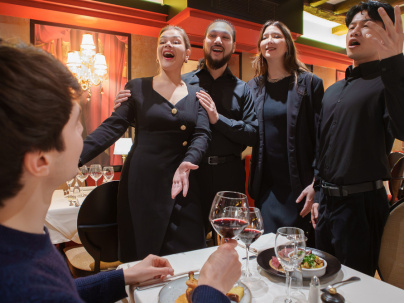 Le Bel Canto Paris, un dîner spectacle insolite dans un cadre chic
