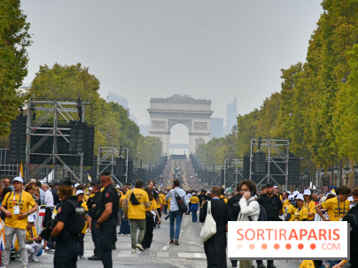 En images : la messe géante sur les Champs-Elysées du Pape Léon XIV