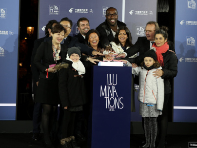 Inauguration des Illuminations des Champs-Elysées avec Teddy Riner