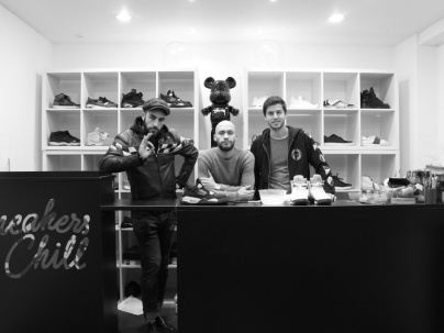 Sneakers & Chill : la cordonnerie qui soigne vos sneakers ! 