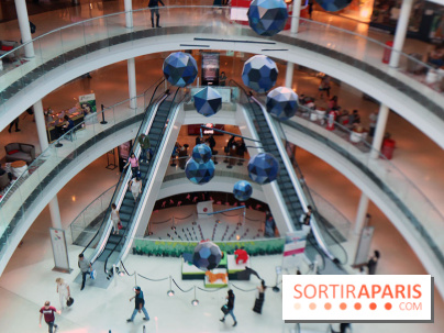 700 animaux en origami envahissent Beaugrenelle !