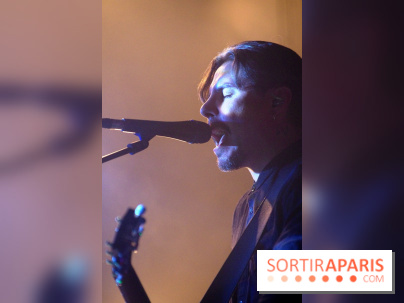 Low Roar en concert au Badaboum