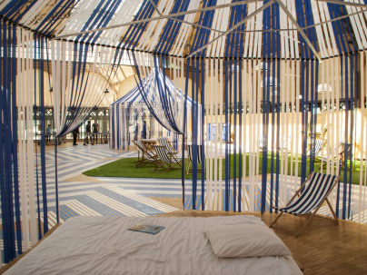 Second square Summertime