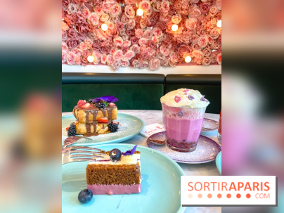 Elan café, le célèbre salon de thé rose aux Galeries Lafayette