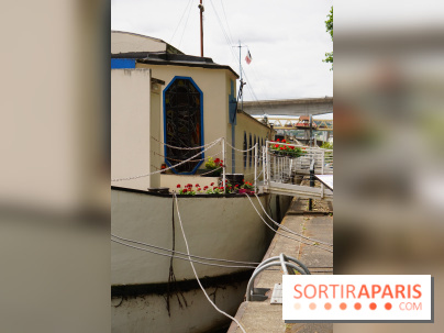 Une Chapelle flottante à Conflans-Sainte-Honorine