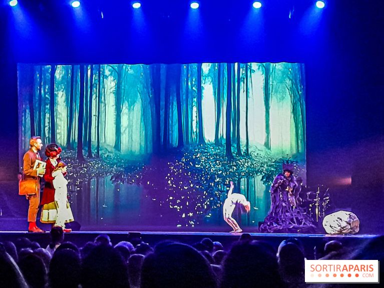 Emilie Jolie, spectacle au Casino de Paris 2022