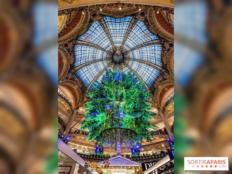 Les 10 plus beaux sapin de Noël de Paris 2022 - Galeries Lafayette