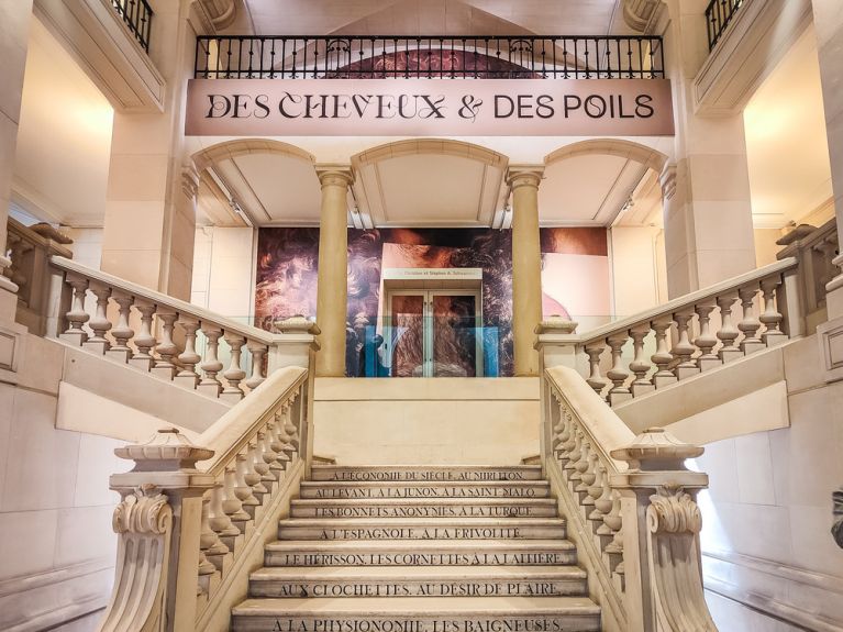 Des cheveux et des poils, l'exposition poilante du musée des Arts décoratifs - nos photos - IMG20230405110841