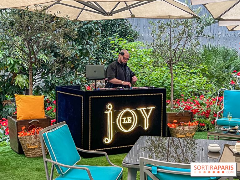 La terrasse cachée du Joy à l'Hôtel Fouquet's 2023 : le jardin de coquelicots - IMG 6332