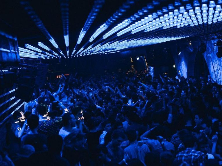 Une soirée Halloween au Solum Paris sous le pont Alexandre III - IMG 0773