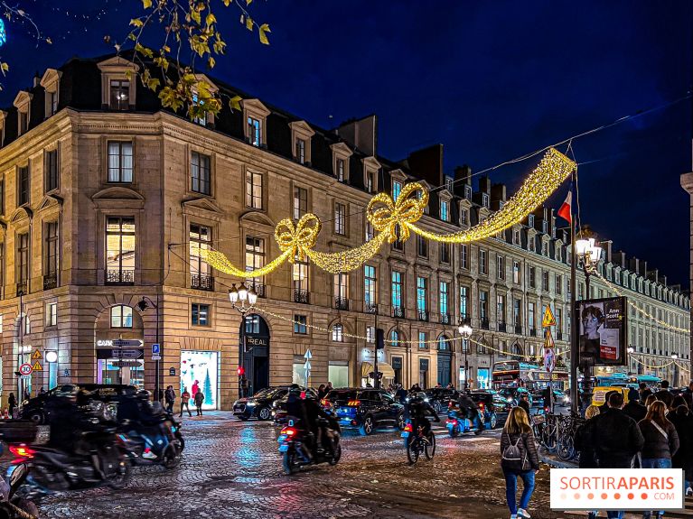 Les illuminations de Noël 2023 du Faubourg Saint Honoré - cérémonie et décors féériques