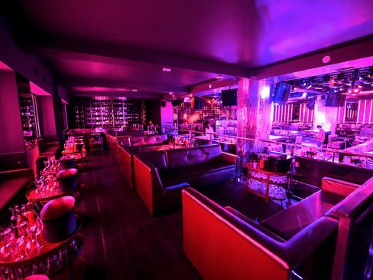 Un nouvel an sur un air Latino pour le passage à l'année 2025 - image0