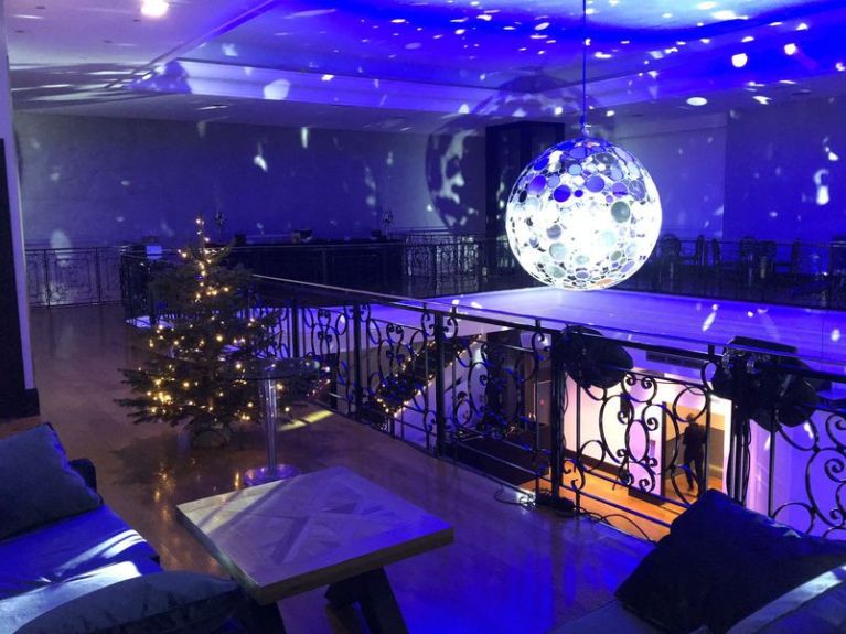 Un nouvel an masqué au Pavillon Wagram - image0