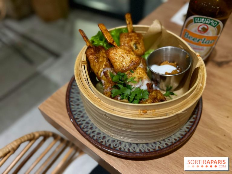 Luangpra - Brochettes poulet sauce satay