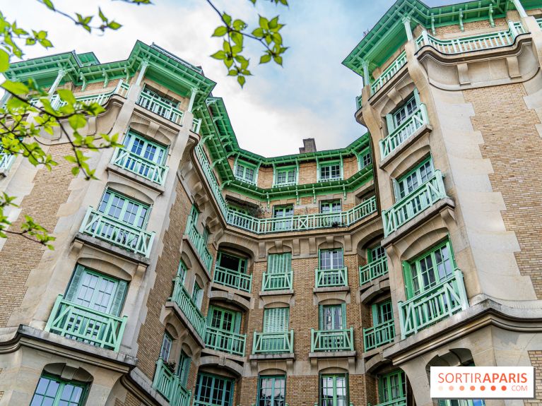 Insolite, la façade originale de la rue Blomet Paris 15e - photos -  A7C9545