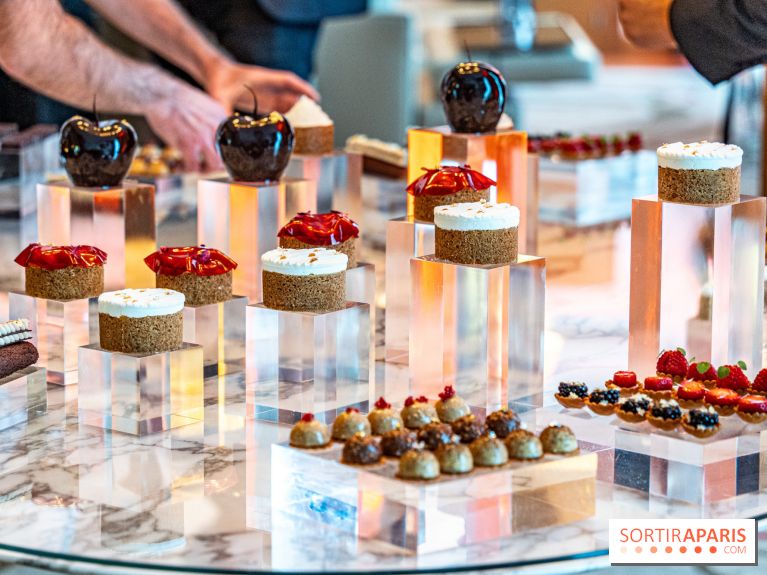 Les pâtisseries de Yazid Ichemrahen et Alexandre Favre au Royal Monceau - Raffles Paris -  A7C4862