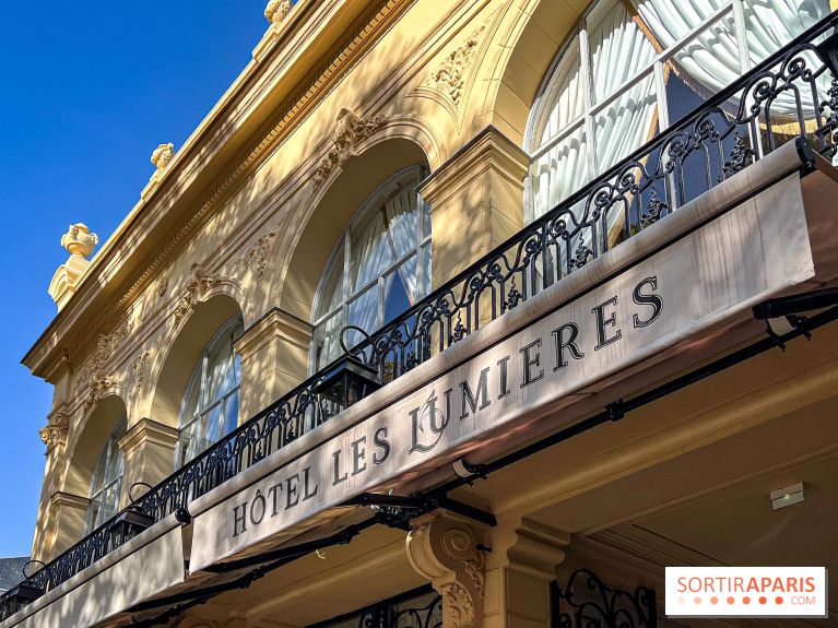La Table des Lumières de l'hôtel Les Lumières à Versailles - Les Lumières, l'hôtel 5* près du Château de Versailles    image00001   1149240