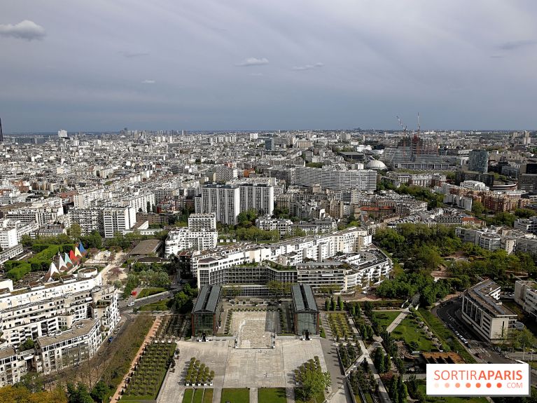 Ballon de Paris au parc André-Citroën : nos photos du vol à bord de l'aéronef - visuel Paris - vue aérienne Paris - vue toit Paris