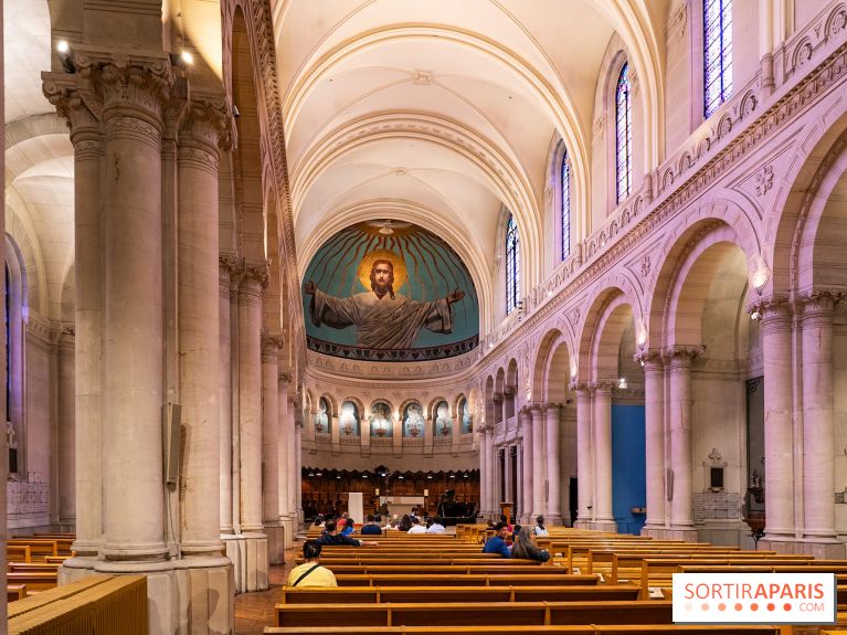 Le Couvent de L'Annonciation, son église romano-byzantine et son cloître Paris 8e