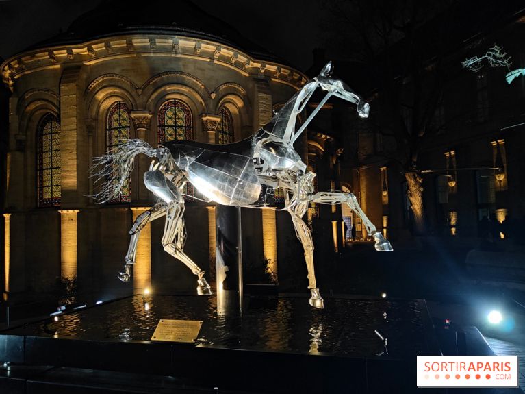 ZEUS, le cheval métallique des JO exposé gratuitement au musée des Arts et Métiers - fotor 1765963774022