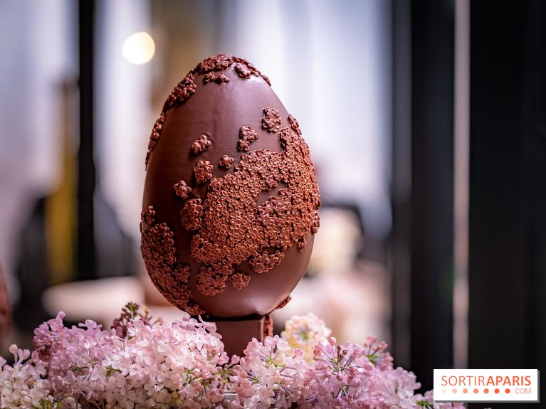 L'Oeuf de Pâques floral du George V Paris 2026 par Michael Bartocetti - les photos