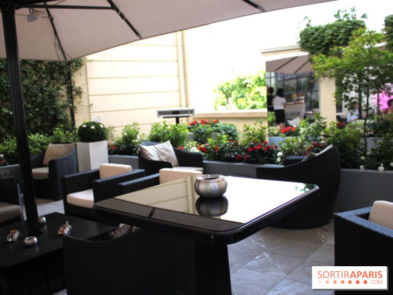 La terrasse d'été du Shangri-La, le bar éphémère Bollinger