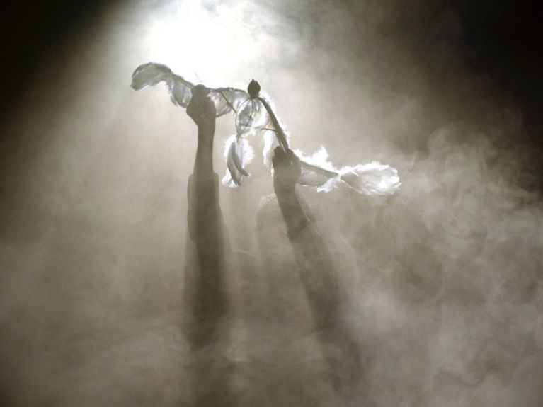 Sous ma peau / Sfu.ma.to / au Mouffetard, théâtre des arts de la marionnette : notre critique