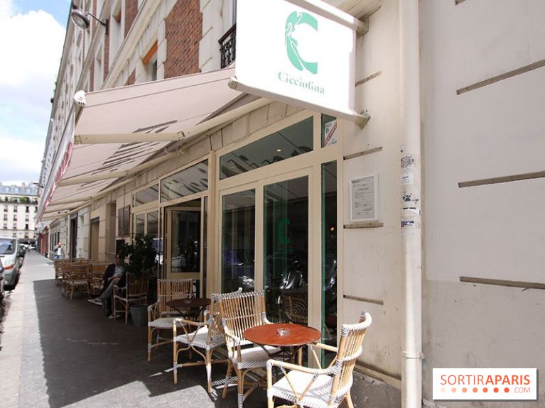 Cicciolina, l'Italie à Paris