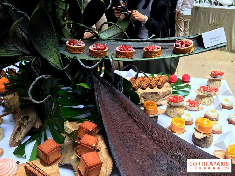 Les nouvelles pâtisseries du Plaza Athénée