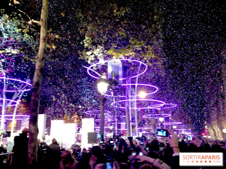 Illuminations des Champs-Elysées 2012