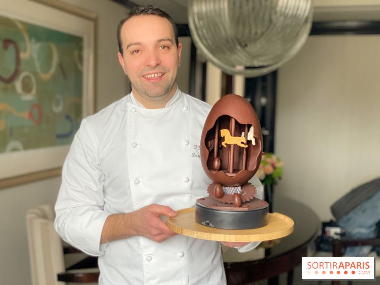 Photos : L’œuf de Pâques Carrousel du Peninsula Paris par Dominique Costa