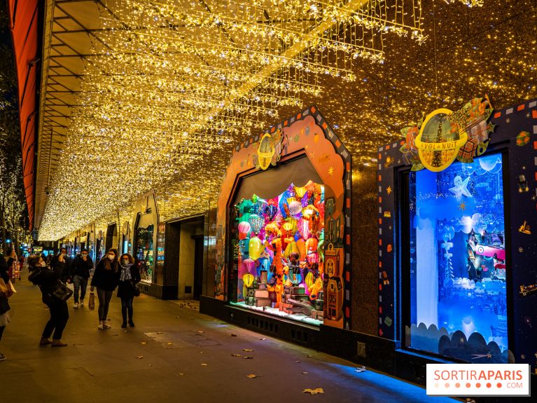 Photos : Les vitrines et sapin de Noël de Noël des Galeries Lafayette 2020