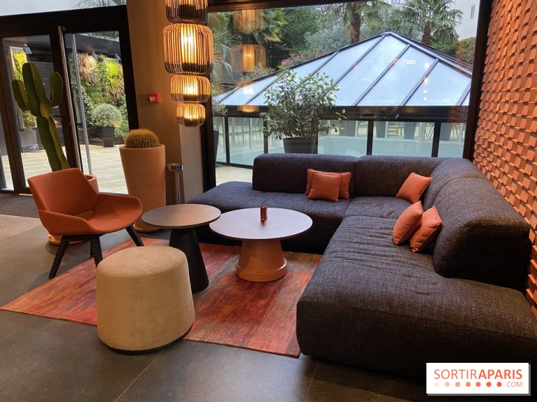 Oceania et sa terrasse en mode jardin méditerranéen à Paris