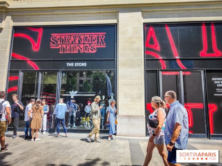 Stranger Things : un pop-up store éphémère inédit débarque sur les Champs-Elysées, nos photos