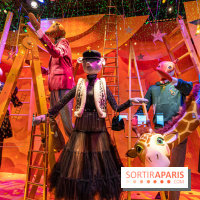 Vitrines de Noël du Printemps 2022, l’inauguration avec Naomie Campbell et Isabelle Huppert