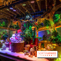 Les vitrines et sapin de Noël des Galeries Lafayette 2022