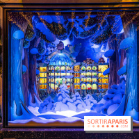 Les vitrines et sapin de Noël des Galeries Lafayette 2022
