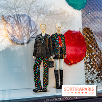 Yayoi Kusama chez Louis Vuitton sur les Champs-Elysées - photos 