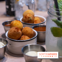 Jòia Bun - restaurant de burgers - Hélène Darroze -  croquetas fourrées aux macaronis au fromage