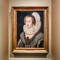 Des cheveux et des poils, l'exposition poilante du musée des Arts décoratifs - nos photos