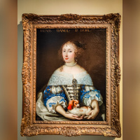 Des cheveux et des poils, l'exposition poilante du musée des Arts décoratifs - nos photos