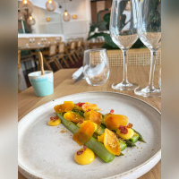 La Petite Tour, la cuisine de saison goûteuse et légère de Sébastien Boudon - ASPERGE