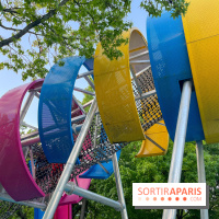 Le Jardin du Dragon, l'aire de jeux colorée au parc de la Villette
