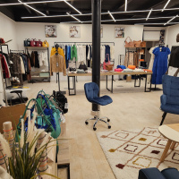 YLYS : la boutique de vêtements streetwear, unisexe, ou chics - vue d'ensemble