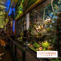 Inauguration des vitrines et décorations de Noël du BHV Marais à Paris 2023