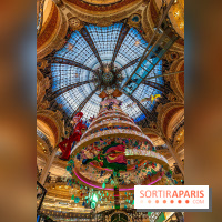 Le sapin de Noël des Galeries Lafayette Haussmann 2023