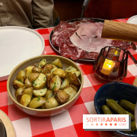 Fondue sur la terrasse d'hiver du Grand Quartier - D35D20E0 67BB 4BA7 9FA1 7C53CE8DE7D0