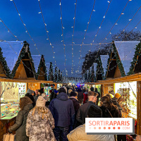 Marché de Noël 2023 au pied de la tour Eiffel - Quai Jacques Chirac