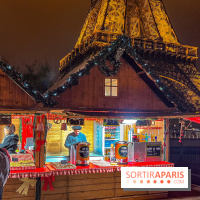 Marché de Noël 2023 au pied de la tour Eiffel - Quai Jacques Chirac