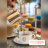 Le tea time du Bar à desserts de Ladurée Champs-Elysées